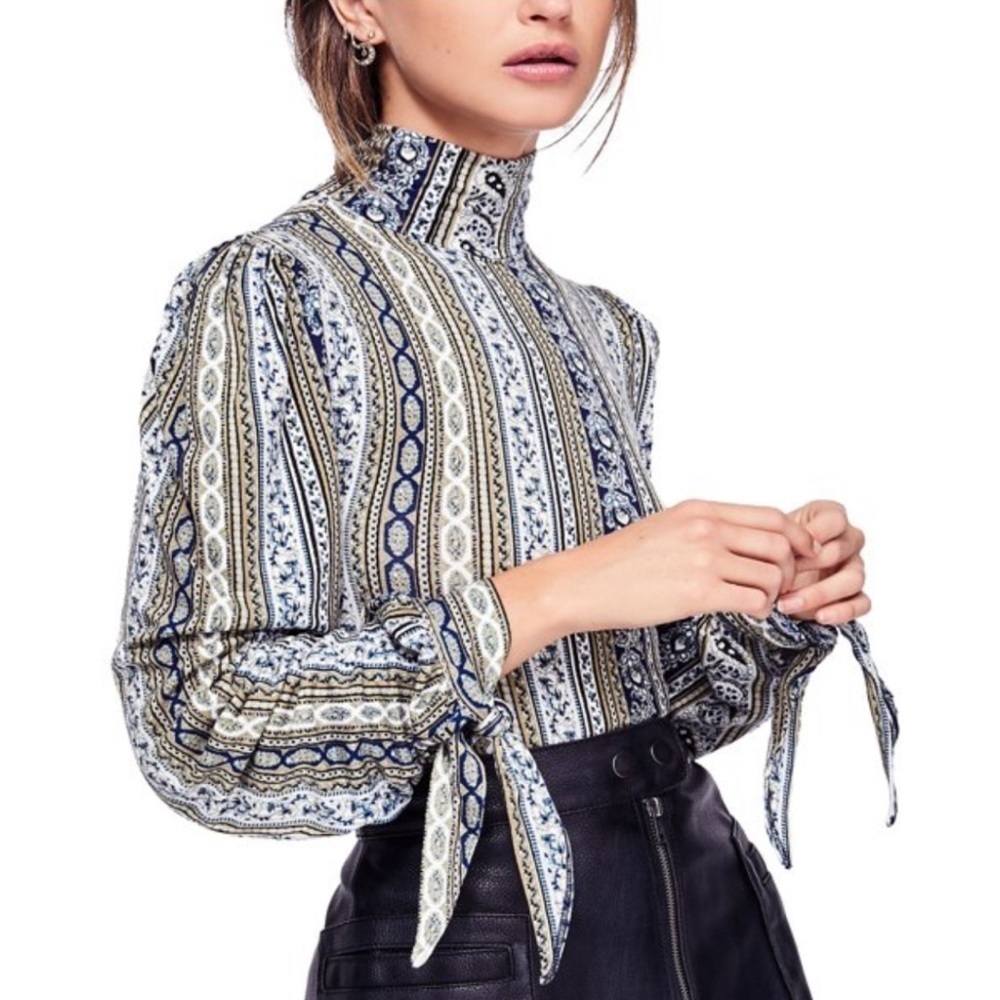 FREE PEOPLE Donatella Turtleneck Top